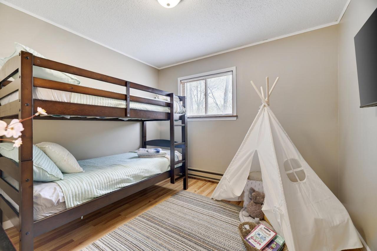 Premier Cozy Cabin - Free Amenities & Comm Indoor Pools Бушкилл Экстерьер фото