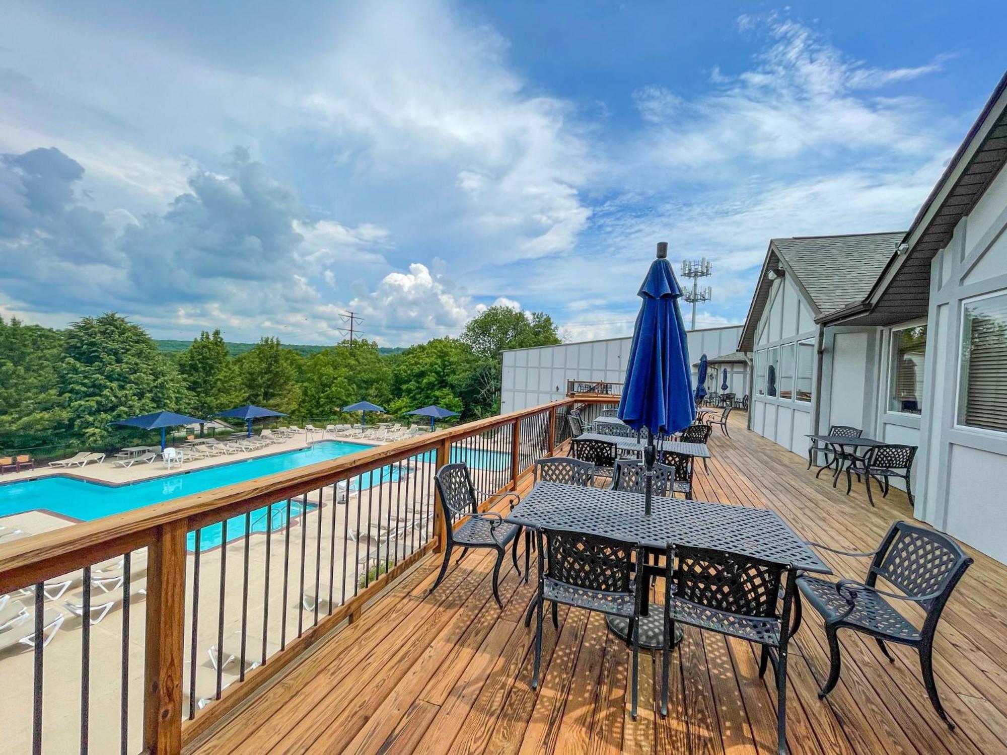 Premier Cozy Cabin - Free Amenities & Comm Indoor Pools Бушкилл Экстерьер фото